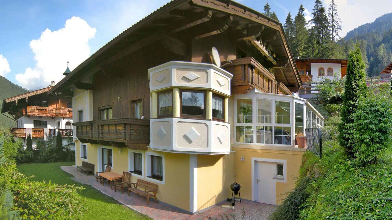 Apartamento Haus Alpenchalet Neustift im Stubaital Exterior foto